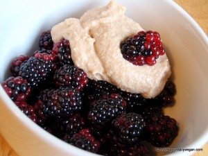 Blackberry Cashew Creme
