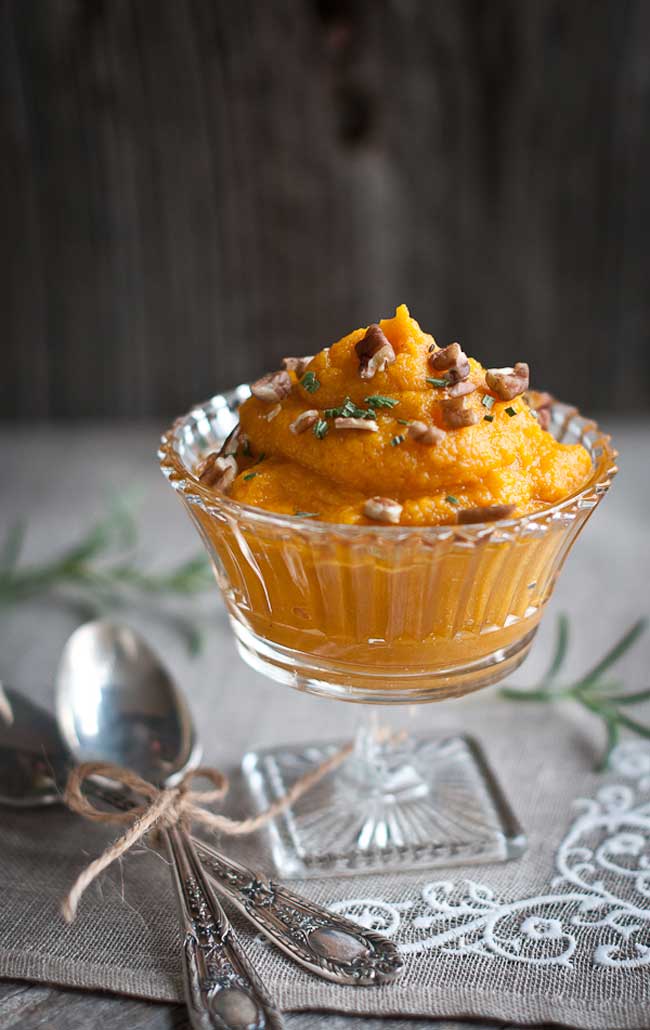 Pear Squash Puree with Ph ecan & Rosemary Recipe from Rawmazing - Vegan Thanksgiving Guide - Your Daily Vegan