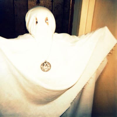 dz-halloween-ghost
