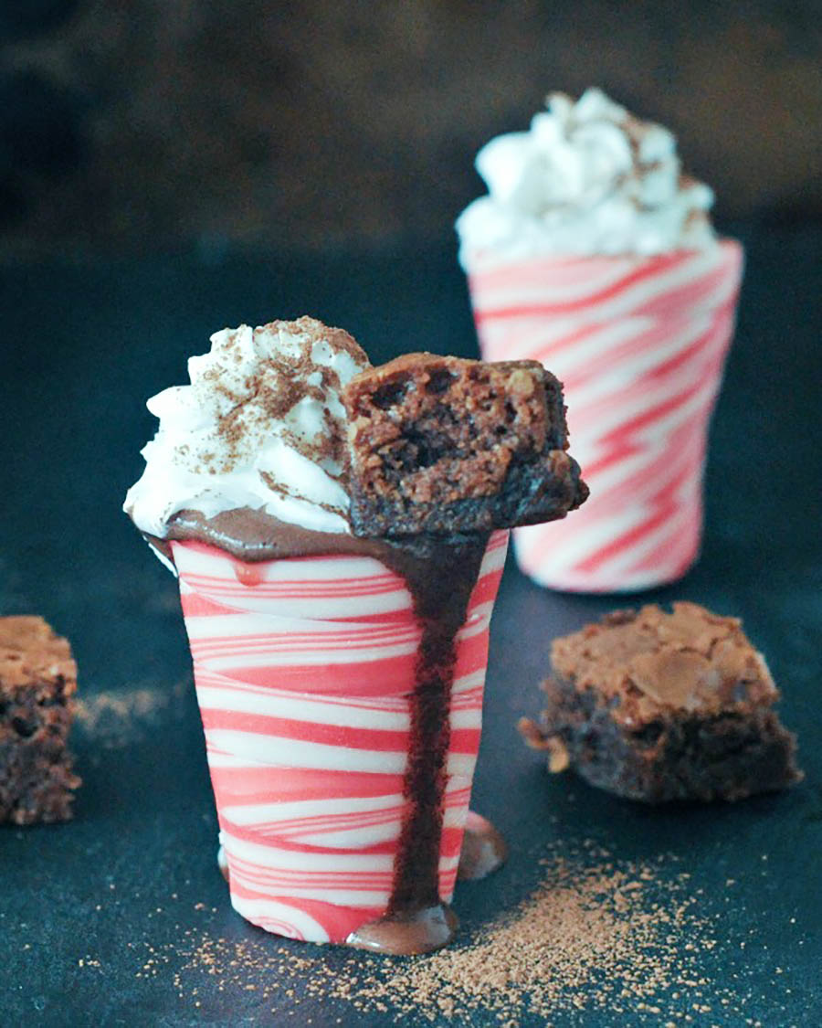 Two hot chocolate peppermint shots